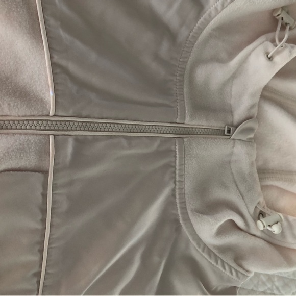 NWT Athleta Zion Microfleece Half Zip Jacket - Pearl White - Women’s Size M - Picture 11 of 13